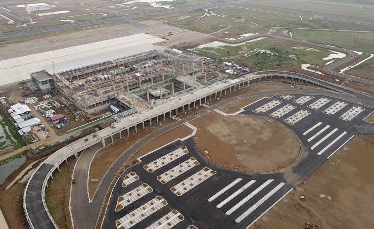 Kejar Target, Bandara Kertajati Dikebut Siang Malam