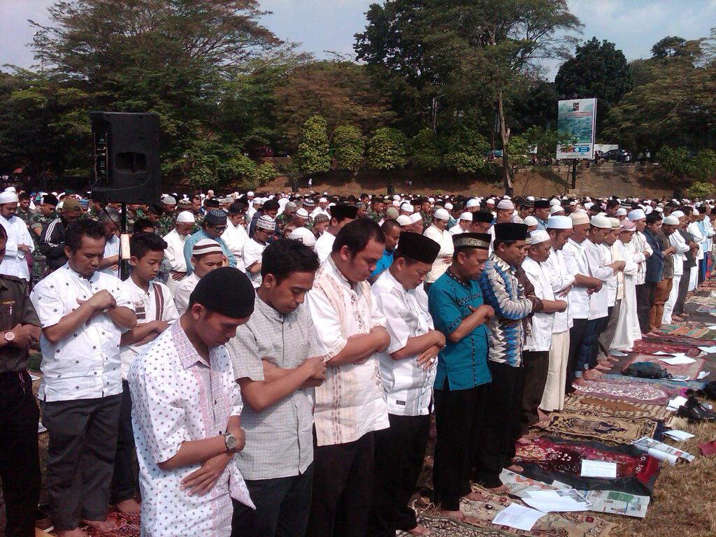 Merasa Tak Aman, Jemaat Ahmadiyah Lombok Timur, Salat Ied di Mataram