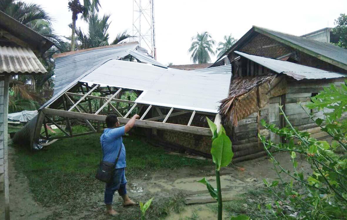 Puluhan Rumah di Aceh Utara Rusak Diterjang Angin Puting Beliung