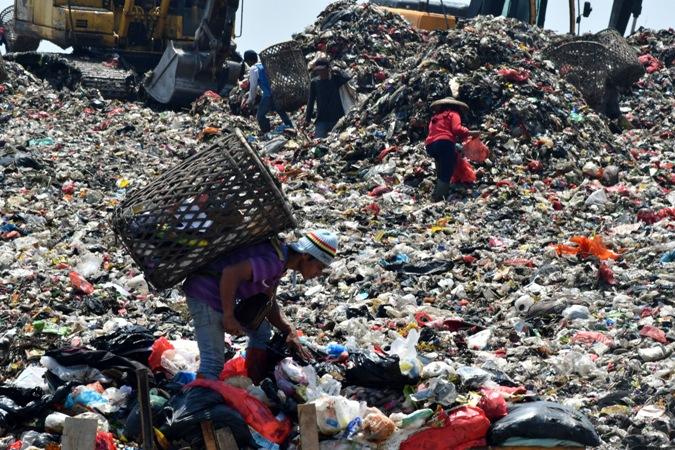 Target Bebas Sampah, Tiap RW di Bogor Bakal Dirikan Bank Sampah
