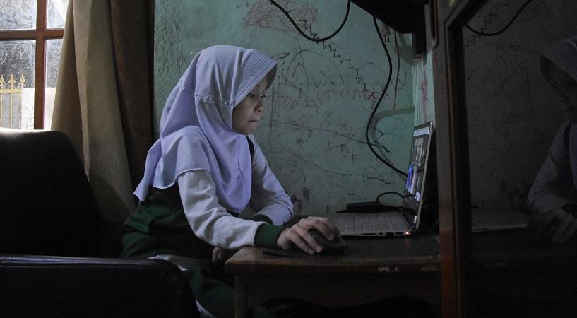 ICW Cium Potensi Korupsi di Proyek Laptop Kemdikbud