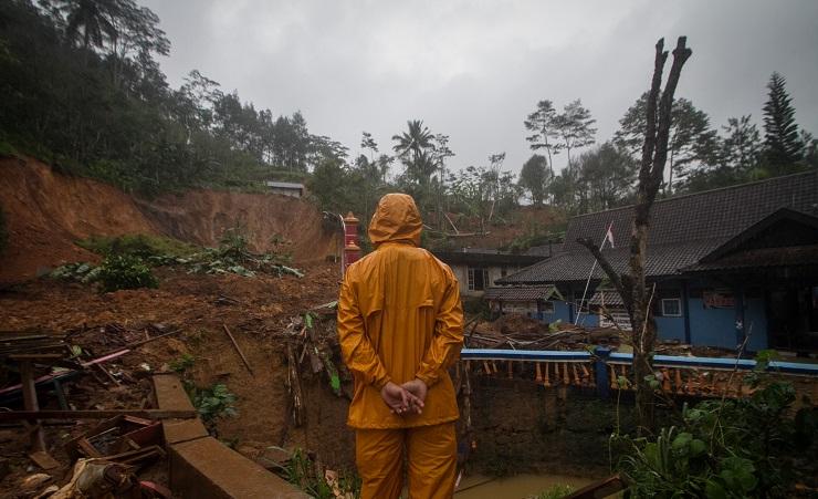 Presiden Akan Temui Korban Bencana Siklon Cempaka di Wonongiri Hingga Pacitan