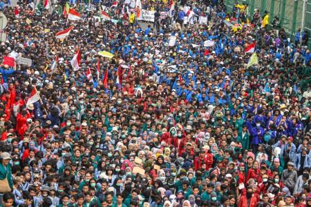 Menristekdikti Siapkan Sanksi untuk Rektor yang Mahasiswanya Demo di DPR 