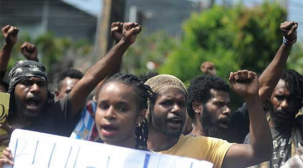 Aksi mahasiswa, pelajar, dan masyarakat Papua tolak tindakan rasisme