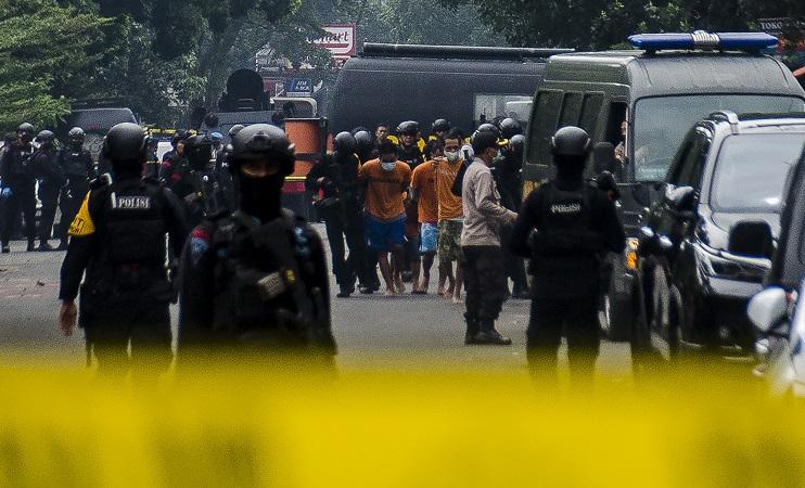 Saksi Ungkap Detik-detik Bom Bunuh Diri di Polsek Astana Anyar Bandung