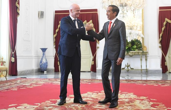 Jokowi-Presiden FIFA Bertemu, Sepakat Transformasi Total Sepak Bola Indonesia