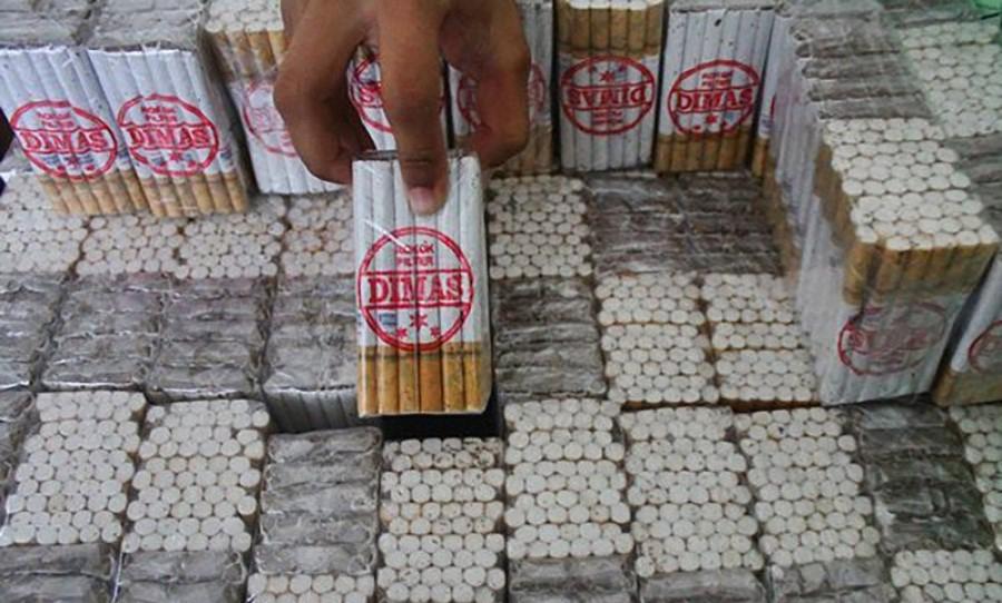 Kesehatan Masyarakat Jadi Alasan Jokowi Larang Penjualan Rokok Batangan