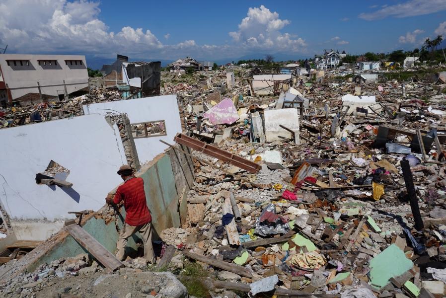 Jokowi: Jangan Bangun Infrastruktur di Area Rawan Bencana