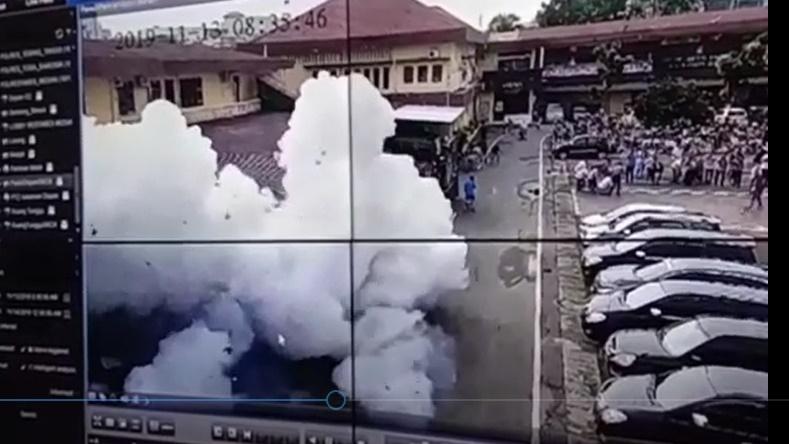 Densus 88 TangkapTerduga Teroris di Kabupaten Bekasi