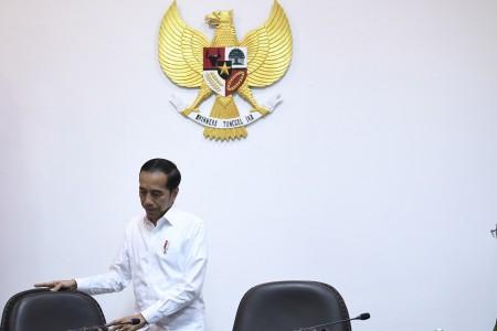 Jokowi Targetkan Indonesia Setop Impor Petrokimia dalam Empat Tahun