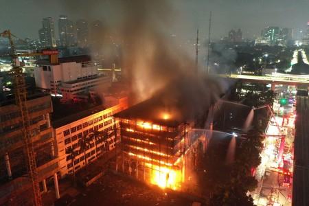 Kebakaran Gedung Kejagung, Komjak: Dokumen Perkara di Gedung Lain