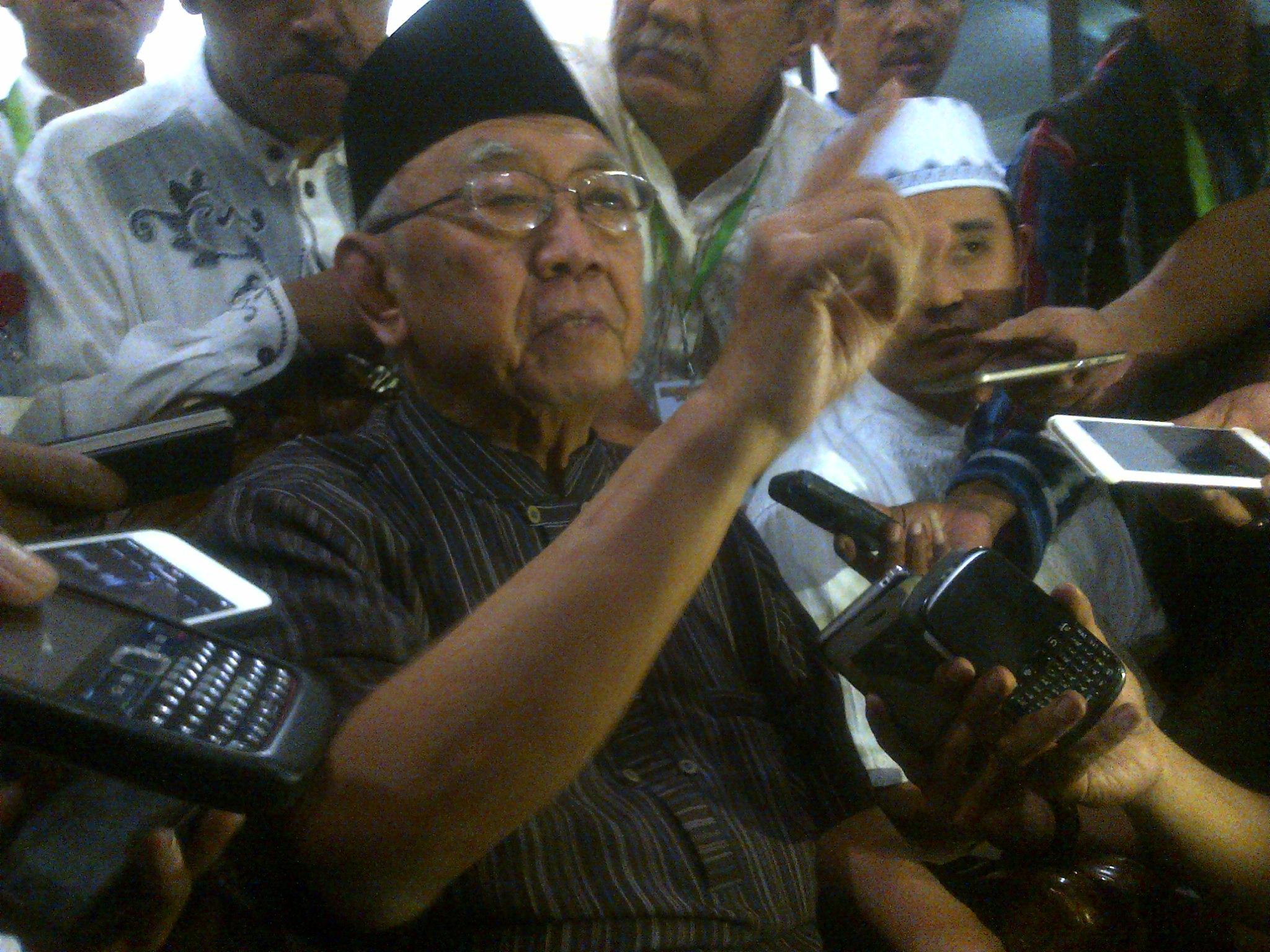 KH Solahuddin Wahid, saat ditemui dikediamannya Pesantren Tebuireng. Foto: KBr/Muji Lestari