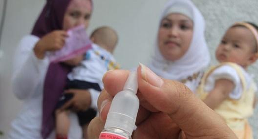 Vaksin Palsu,  Para Ibu  Datangi Rumah Sakit Penerima