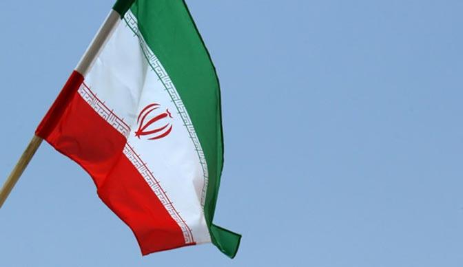 Rusia Cabut Pembekuan Pengiriman Senjata ke Iran