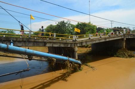 Jalur Lumpuh Akibat Longsor, Kemen PUPR Siapkan Jembatan Darurat di Pangandaran