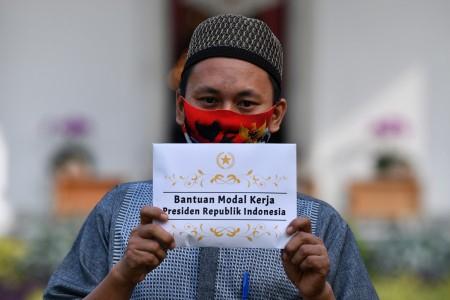 Jokowi Beri Bantuan Modal,  Pengusaha Mikro  Minta Prosedur Disosialisasikan