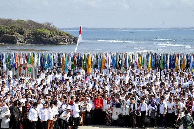 Jokowi Minta Rektor Hentikan infiltrasi ideologi Radikalisme dan Terorisme 