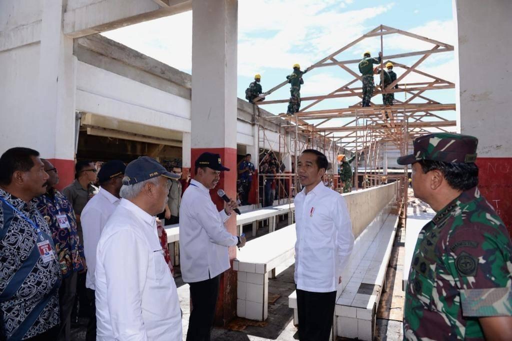 Kunjungi Wamena, Jokowi Perintahkan Percepat Pemulihan Ekonomi