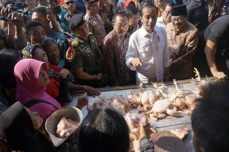 Presiden Janji Stabilkan Harga Daging Ayam seperti Beras 