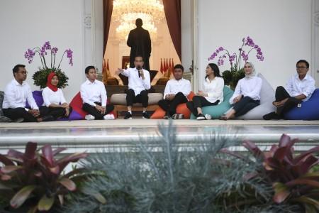 Jokowi Angkat Tujuh Staf Khusus Milenial,  Komitmen Baru