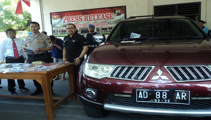 Mobil Raja Solo Dicuri di Istana,  Polisi Tangkap Adik Permaisuri