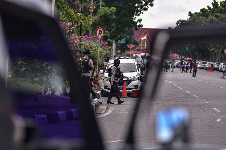 Polisi Tangkap 8 Orang terkait Penyerangan Mapolda Riau