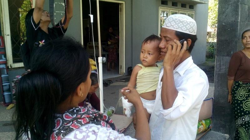 Pasien Puskesmas Nipah Lombok Utara Pilih Dirawat di Lorong