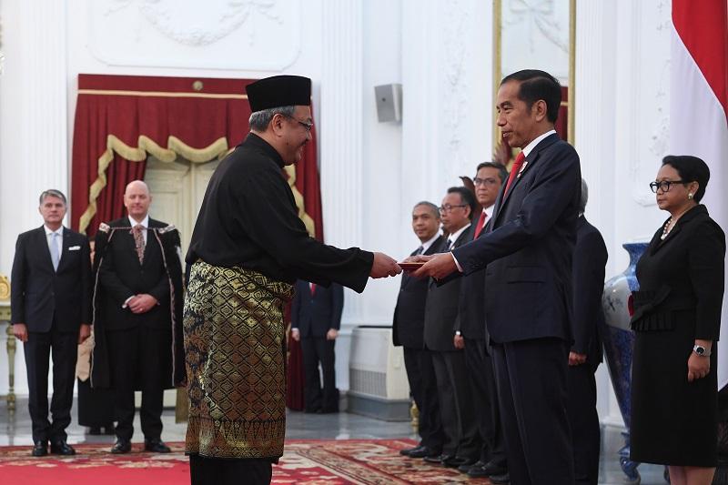 Jokowi Terima Surat Kepercayaan dari 12 Dubes