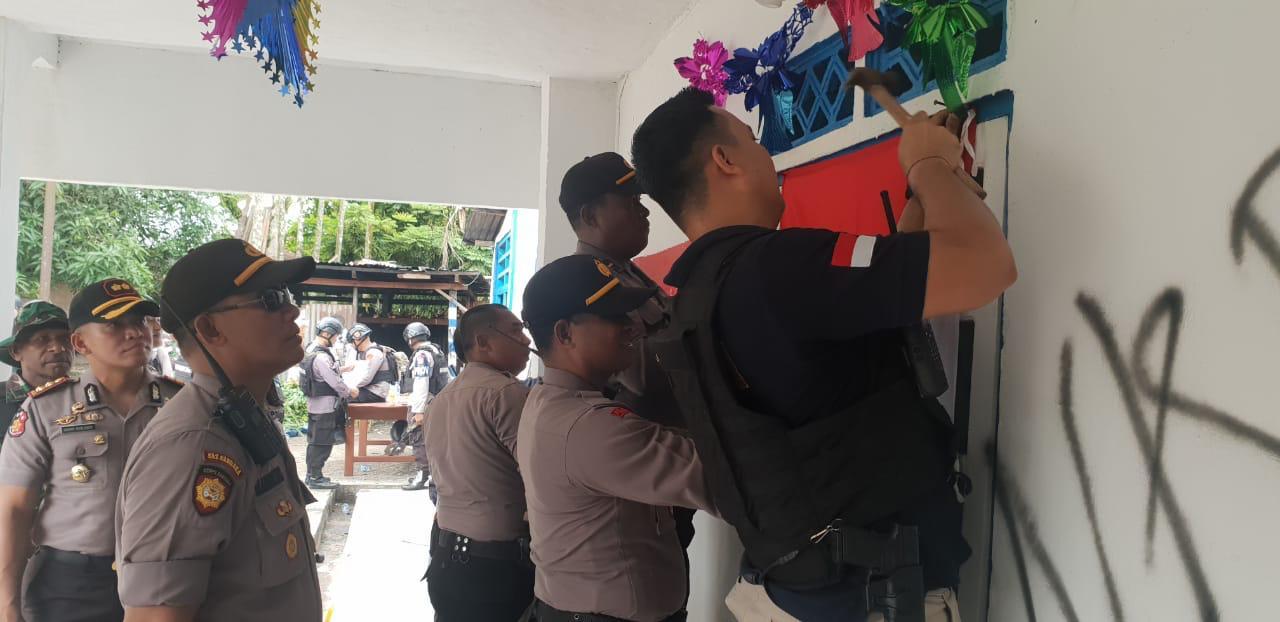 Polisi Ambil Alih Markas KNPB Timika, Istana: Sah