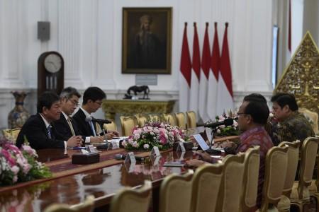 Bertemu Menlu Jepang, Jokowi Tawarkan Investasi di Natuna
