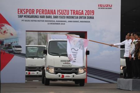 Jokowi Ingin Gandakan Ekspor Mobil pada 2024