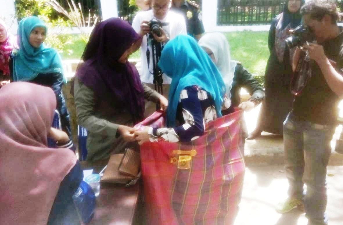 Bupati Aceh Barat Larang  Layani warga Tak Berbusana Syariat,  Setara: Langgar Konstitusi