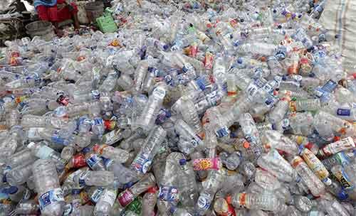 Sampah plastik Indonesia