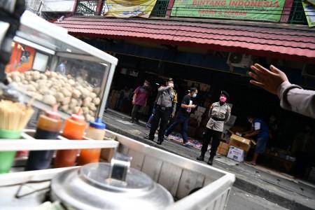 52 Pedagang  Positif Covid, Ini yang  Dilakukan PD Pasar Jaya