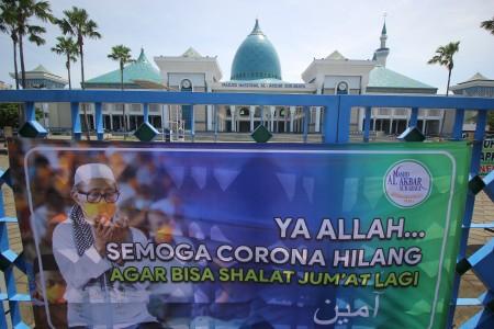 Ini Alasan Pemprov Jatim Batalkan Surat  Boleh Salat  Idulfitri  di Masjid Al Akbar