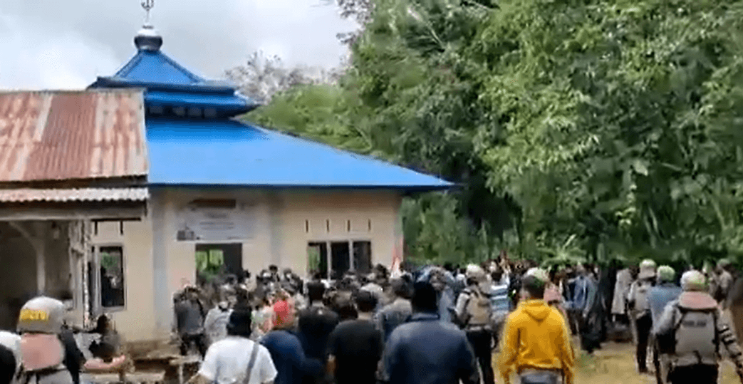 Perusakan Masjid Ahmadiyah di Sintang, Gubernur Kalbar Janji Cari Solusi Permanen