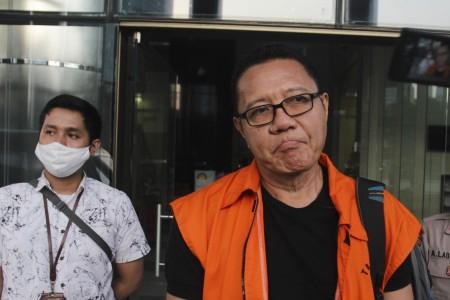 Sidang Suap Izin Impor Bawang Putih, KPK Tuntut Bekas Anggota DPR 10 Tahun Penjara