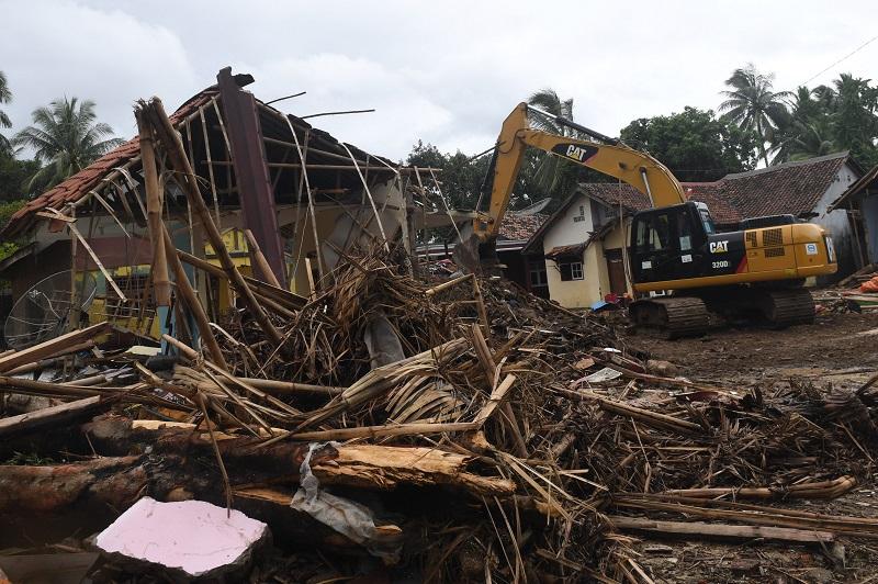 Pemulihan Korban Tsunami Selat Sunda, Ini yang Dilakukan Kemenkes dan Kemensos