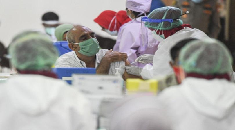 Pandemi, Terima 60 Ribu Dosis Pemrov Jakarta Siap Vaksinasi Covid untuk Lansia